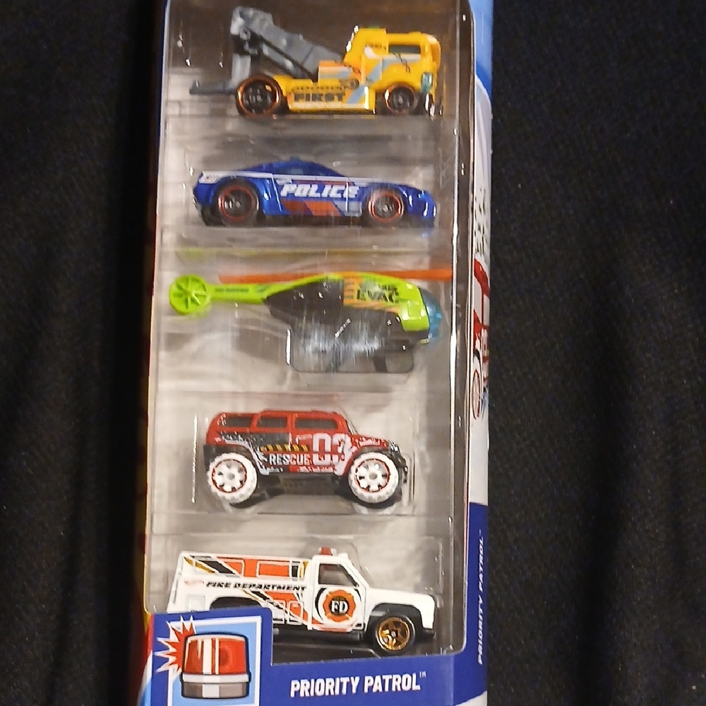 Priority Patrol Hot Wheels Car Set